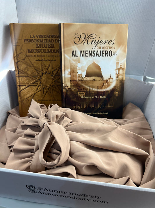 Pack abaya con lazos + libros